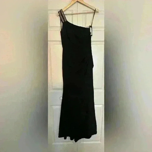 Xscape Rhinestone Strap Gown Size 6 NWT - Picture 4 of 9